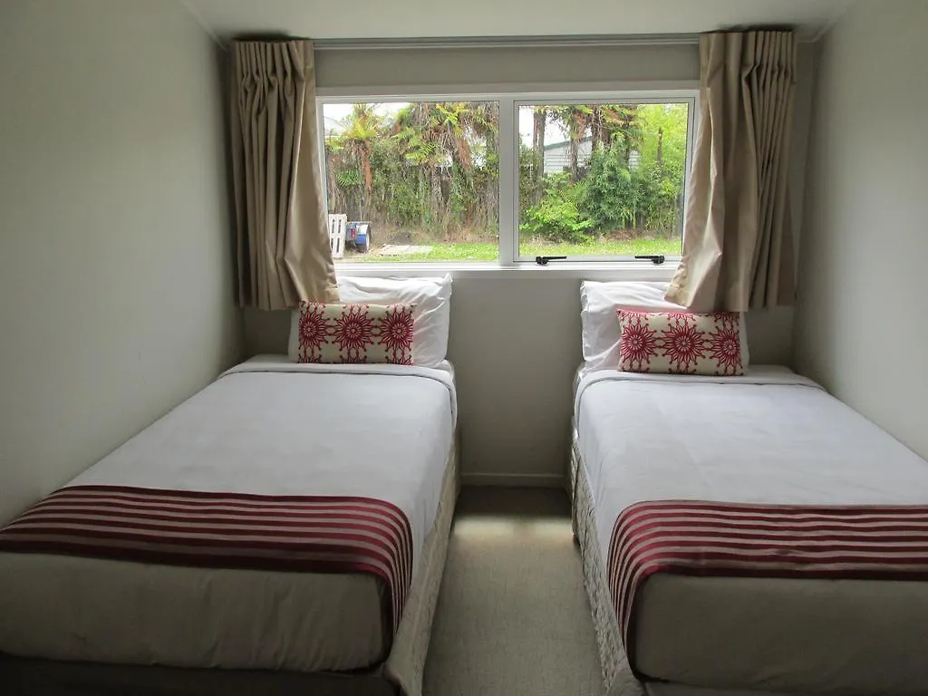 Lake Rotorua Hotel